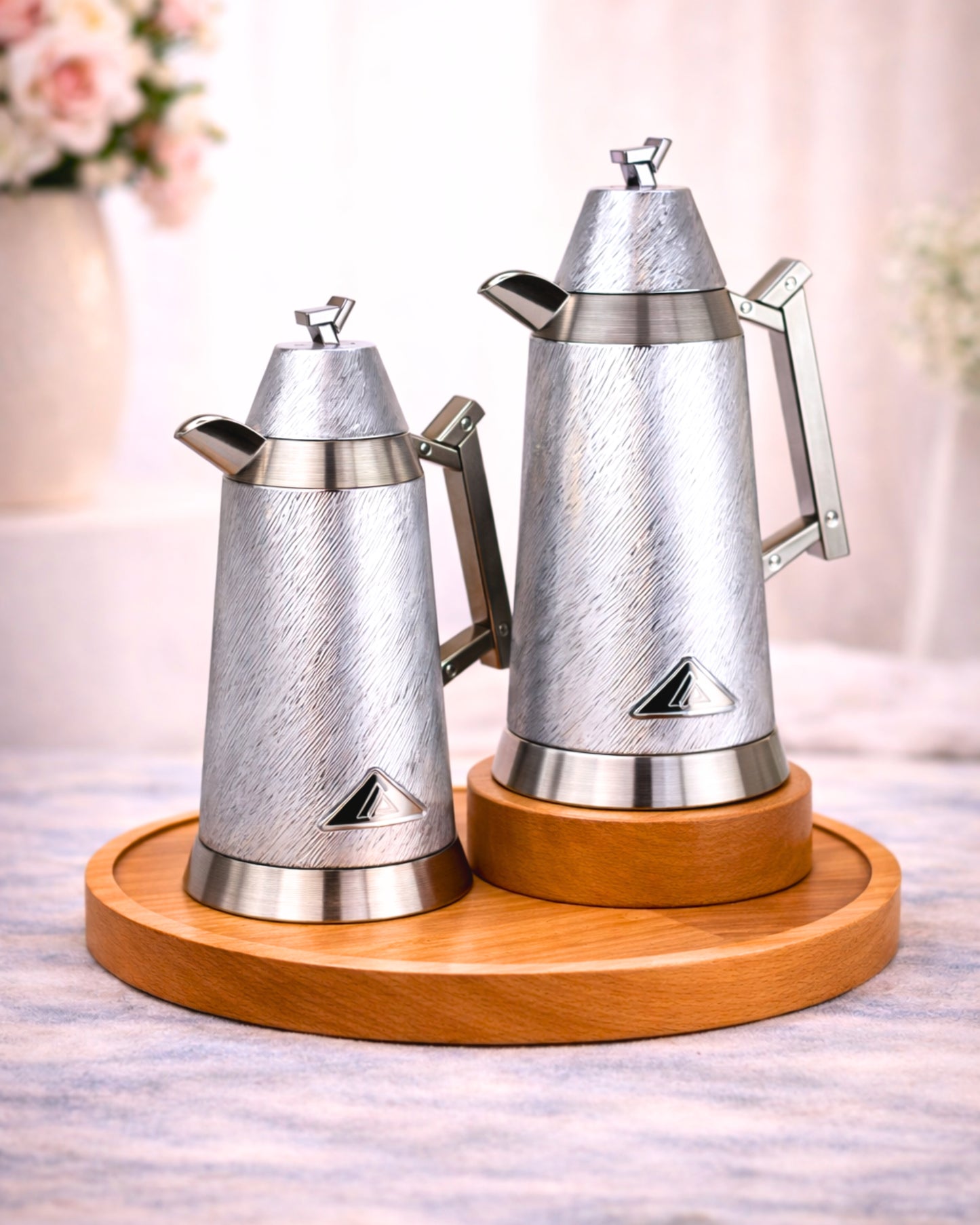 Red Home Luxury ABS Vacuum Flask Combo Set – 1 Liter + 1 Liter LF902